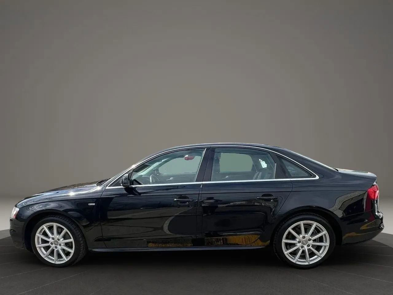 Used 2016 Audi A4 2.0T Premium w/ Audi MMI Navigation Plus image 8