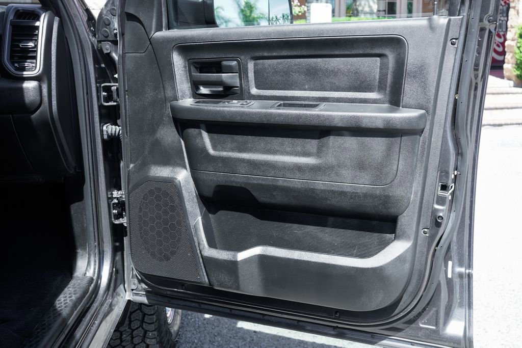 Used 2022 RAM 3500 Tradesman image 38