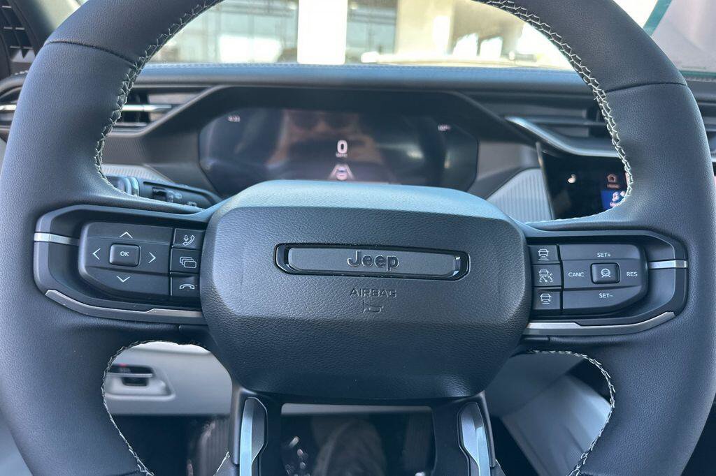 New 2026 Jeep Cherokee Laredo AWD/4WD image 23