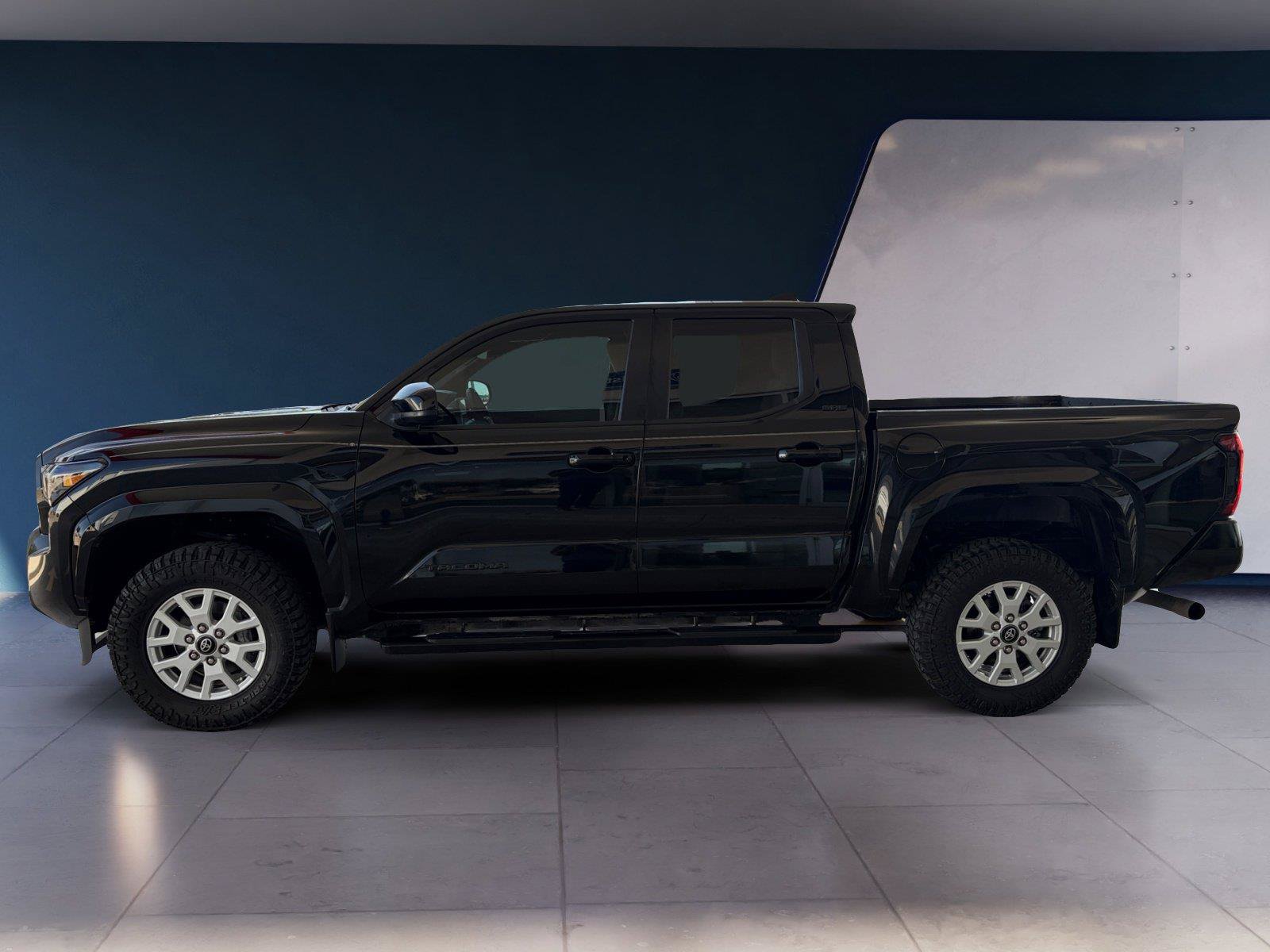 Used 2024 Toyota Tacoma SR5 RWD image 2