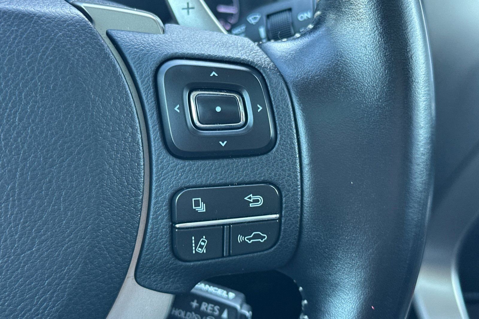 Used 2020 Lexus NX 300h AWD w/ Premium Package image 40