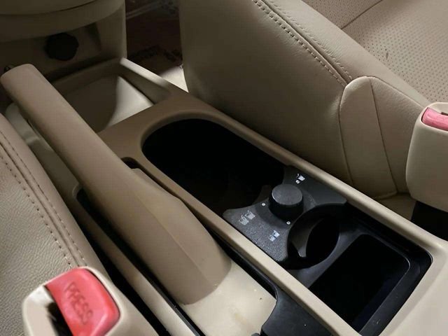 Used 2010 Nissan Sentra 2.0 SL w/ Leather Pkg image 57