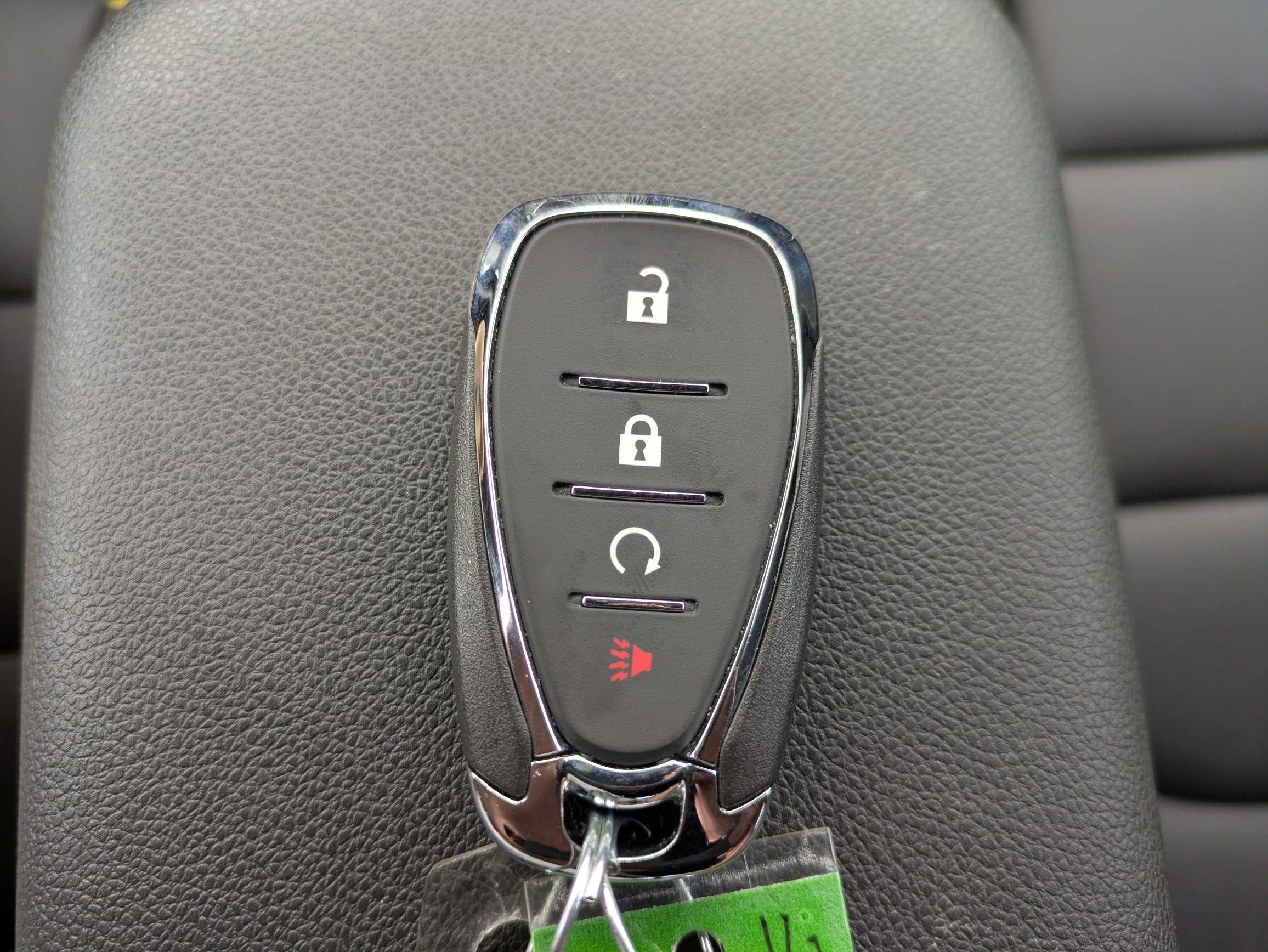 Used 2025 Chevrolet TrailBlazer ACTIV w/ Driver Confidence Package FWD image 36