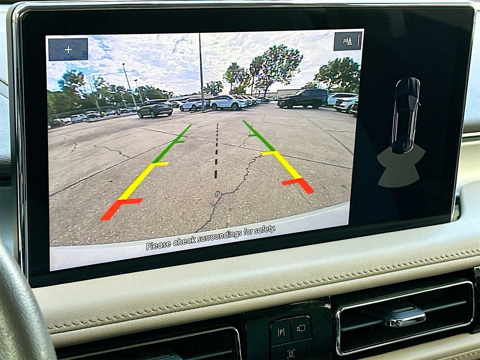 Used 2023 Lincoln Nautilus AWD w/ Premium Package image 13