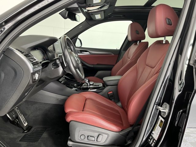 Used 2024 BMW X3 xDrive30i w/ Premium Package image 11