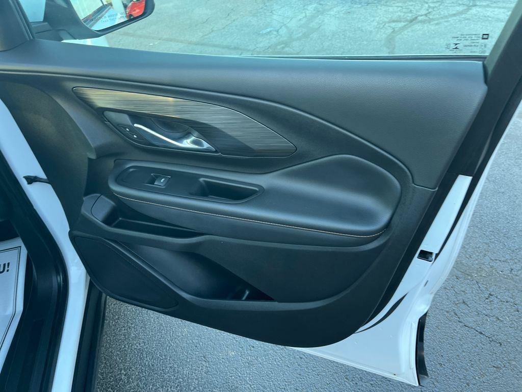 Used 2018 GMC Terrain SLT image 29