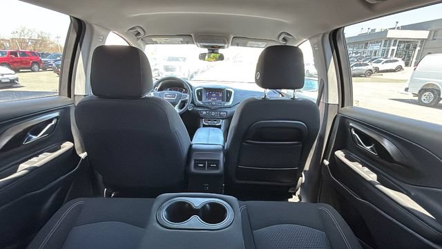 Used 2023 GMC Terrain SLE w/ Driver Convenience Package AWD/4WD image 30