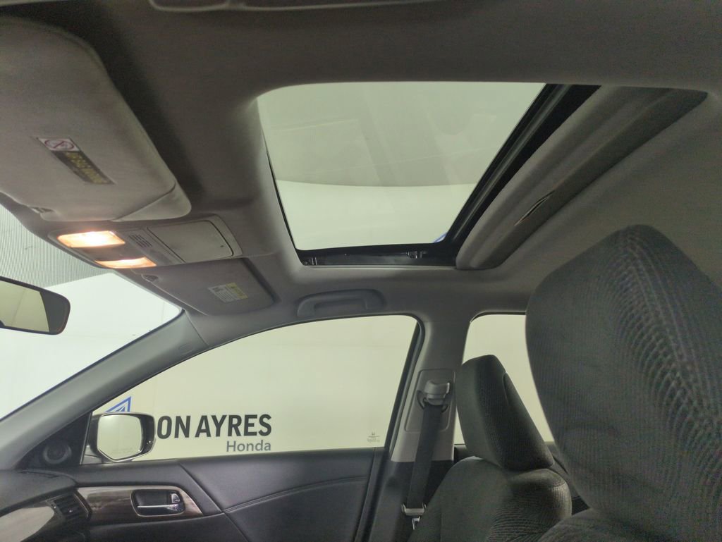 Used 2016 Honda Accord EX image 20