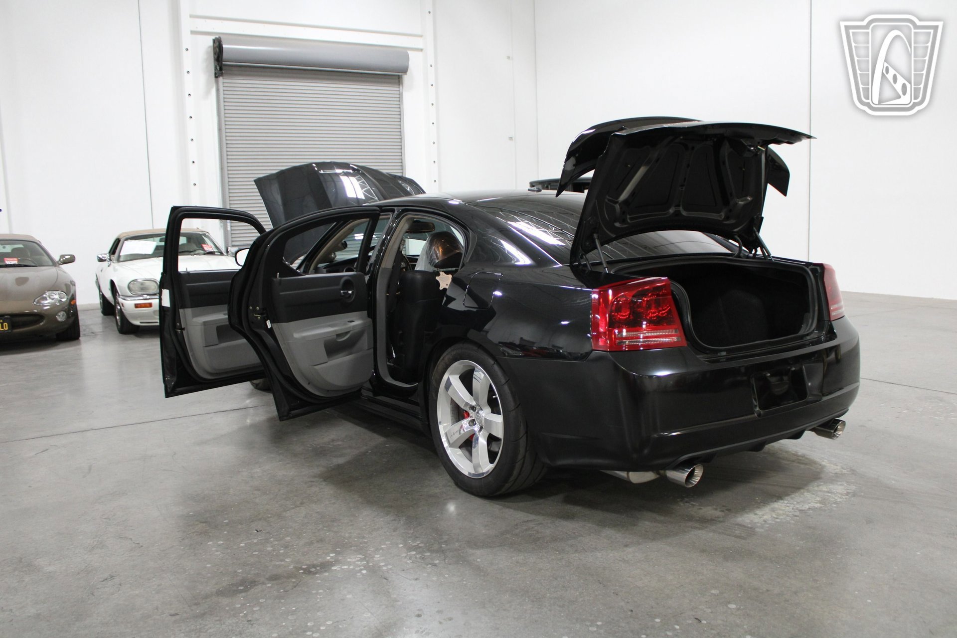 Used 2006 Dodge Charger SRT8 w/ SRT Option Group III RWD image 40