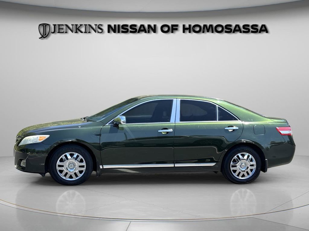 Used 2010 Toyota Camry LE image 10