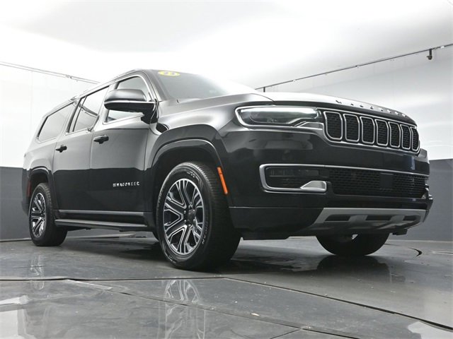 Used 2023 Jeep Wagoneer L Series II image 34