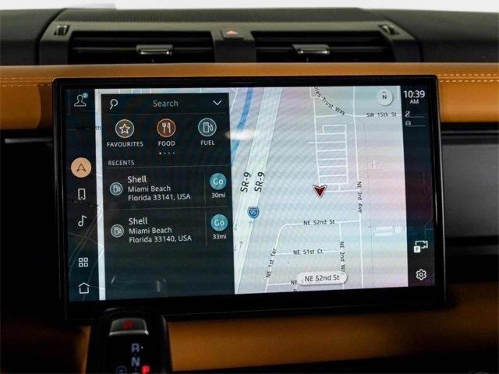 Used 2023 Land Rover Defender 130 X image 37