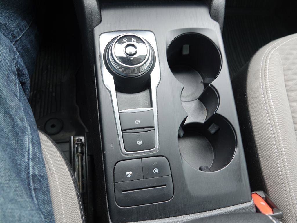 Used 2022 Ford Escape SE w/ Convenience Package image 26