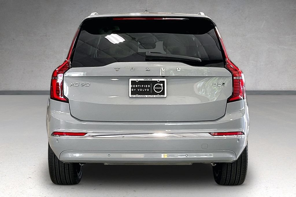 Certified 2025 Volvo XC90 B5 Ultra AWD/4WD image 6
