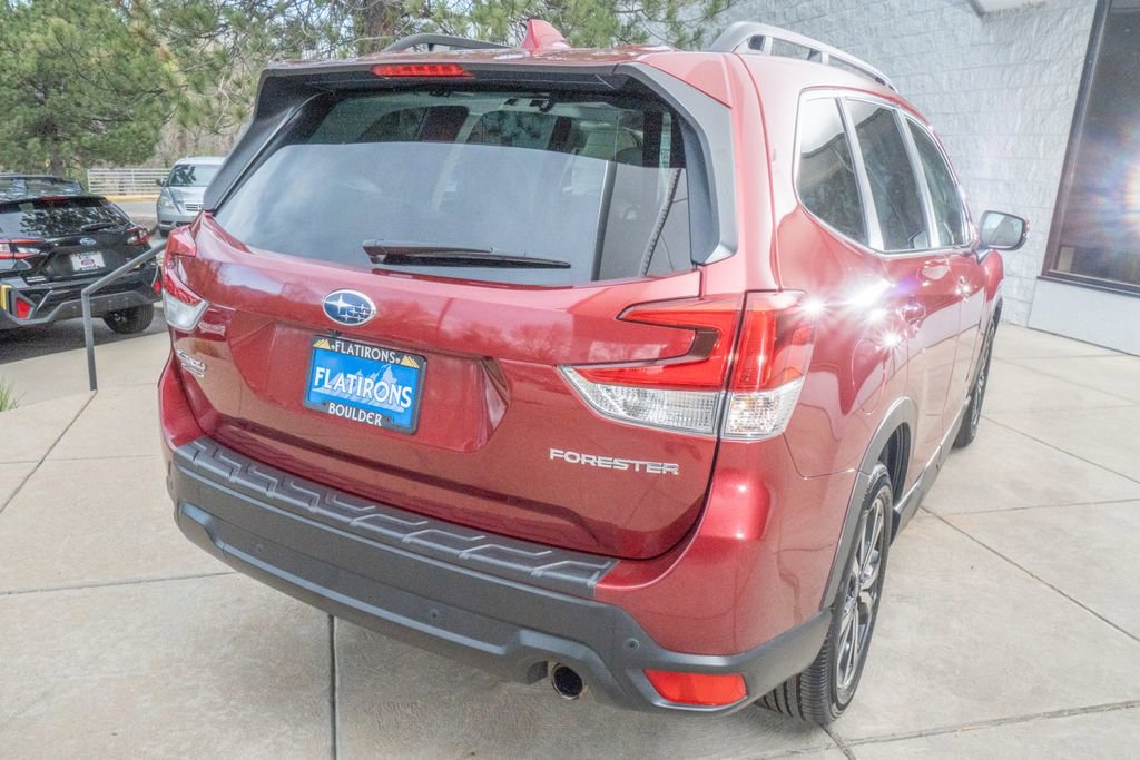 Used 2022 Subaru Forester Limited w/ Popular Package #3 image 6