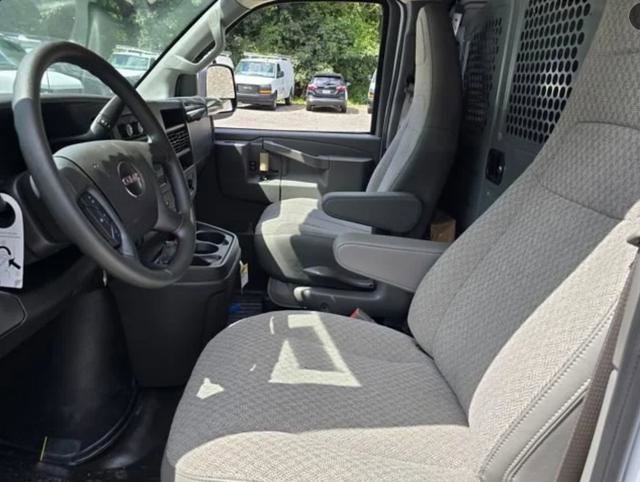 New 2025 GMC Savana 2500 w/ Driver Convenience Package image 14