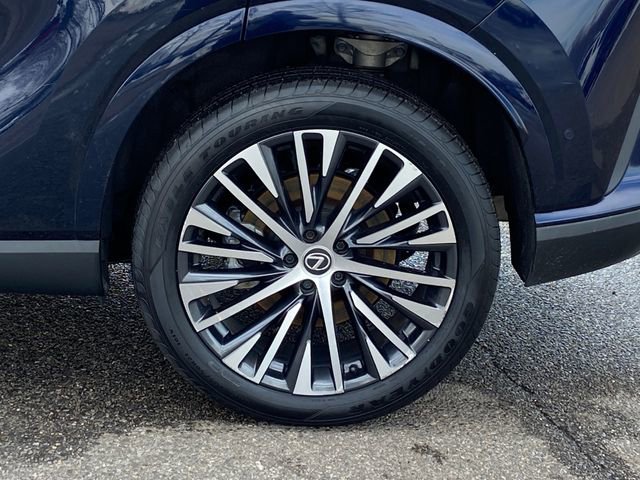 Used 2023 Lexus RX 350 Premium Plus w/ Cold Area Package image 10