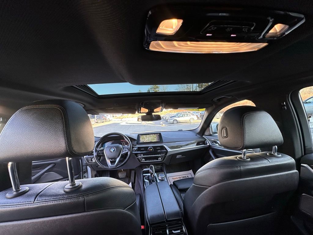 Used 2020 BMW 530i xDrive w/ Premium Package image 26