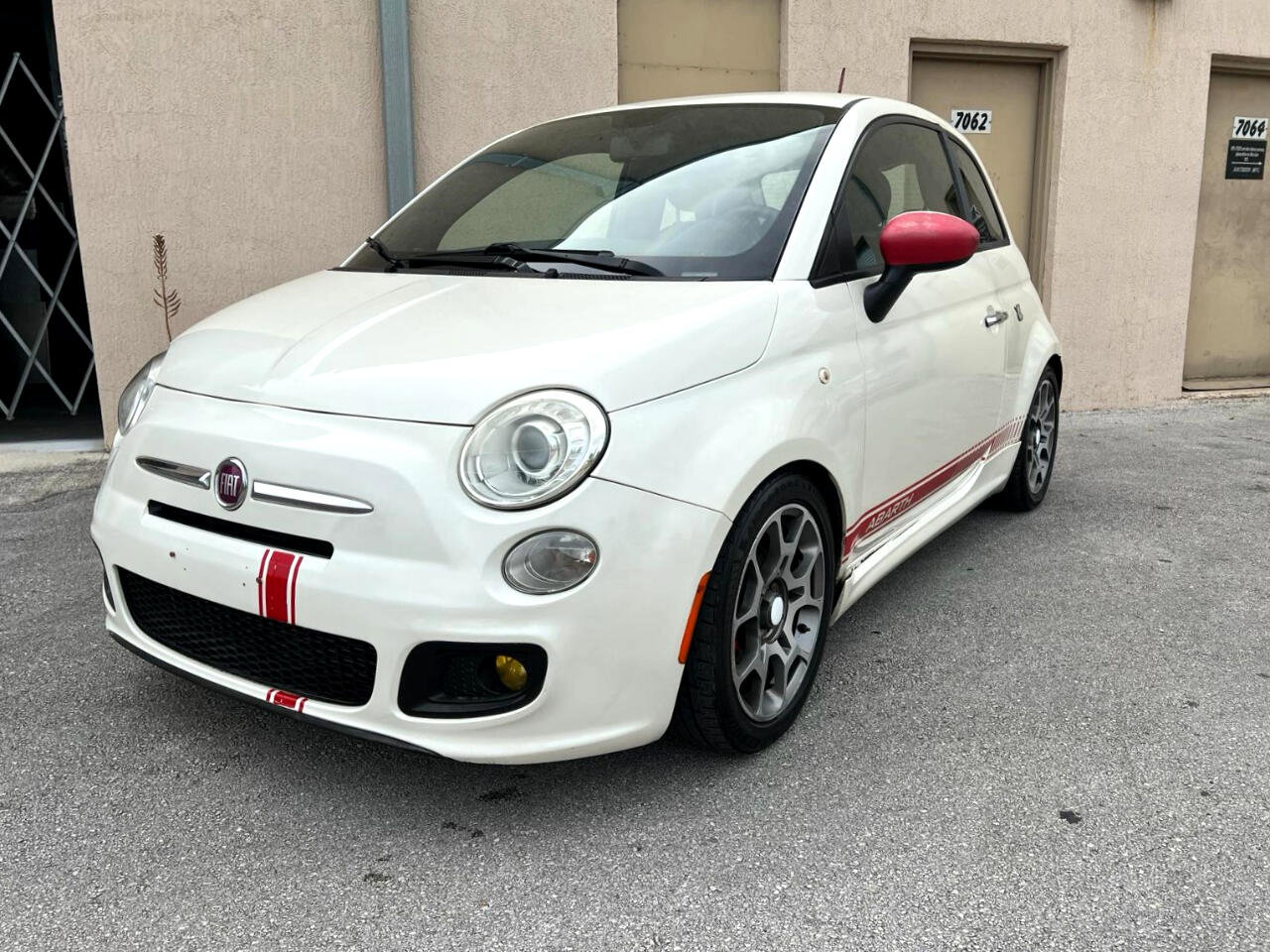 Used 2013 FIAT 500 Sport w/ Beats Audio Pkg image 5