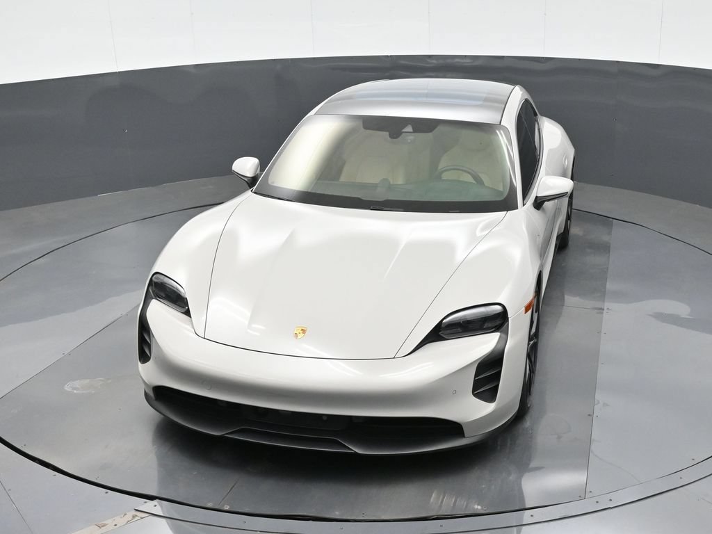 Certified 2024 Porsche Taycan GTS AWD/4WD image 33