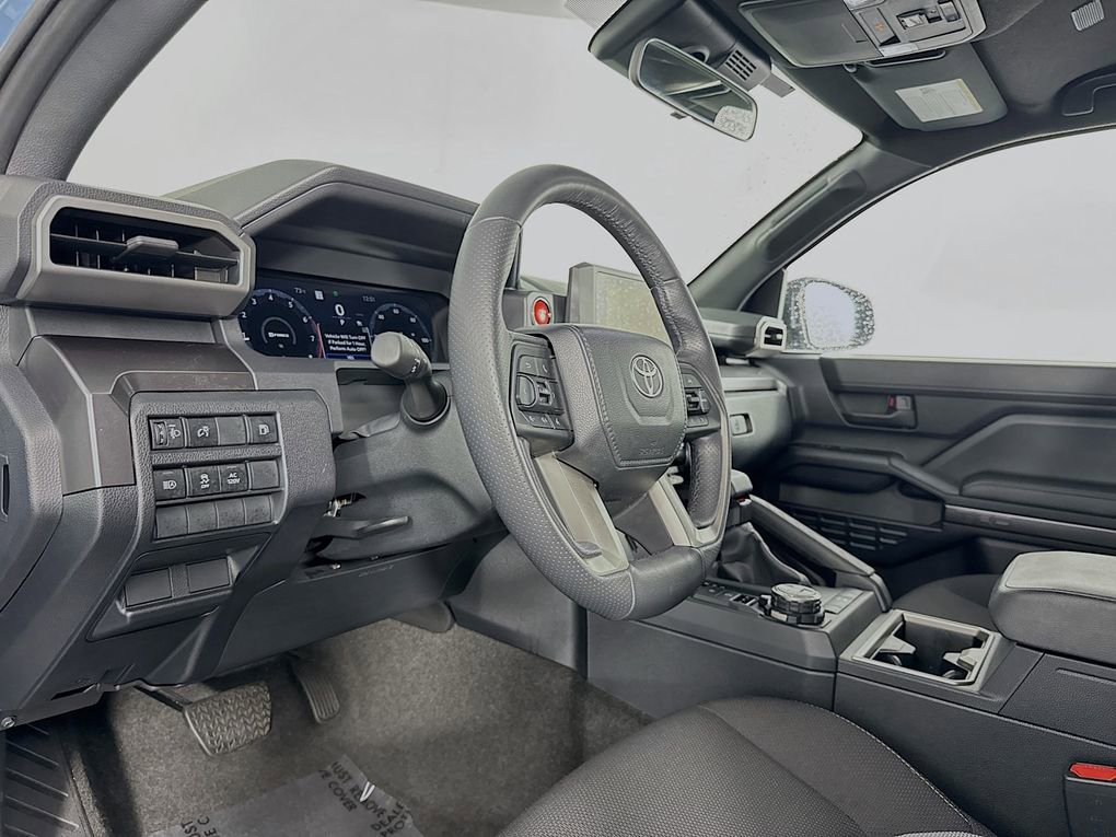 Used 2025 Toyota 4Runner TRD Off-Road AWD/4WD image 14