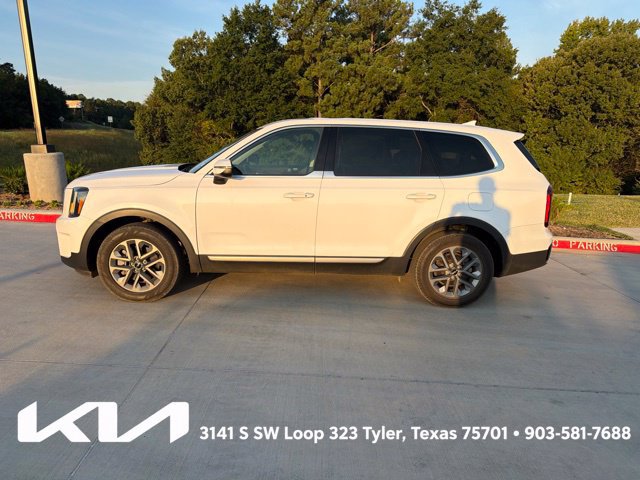Used 2024 Kia Telluride LX FWD image 7