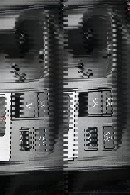 New 2026 Nissan Sentra SR image 17