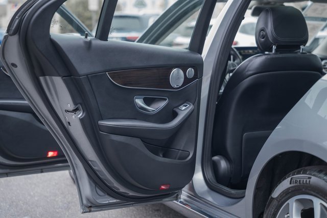 Used 2016 Mercedes-Benz C 300 4MATIC Sedan image 34