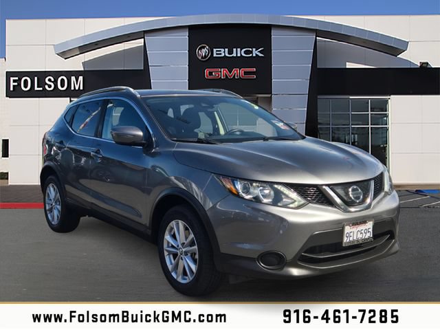 Used 2019 Nissan Rogue Sport SV FWD image 1