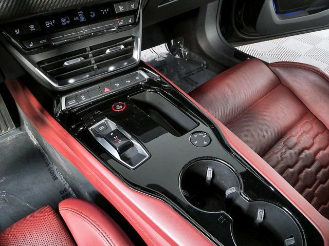 Used 2024 Audi RS e-tron GT image 18