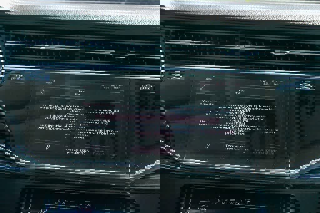 Used 2023 Audi Q7 3.0T Premium Plus image 14