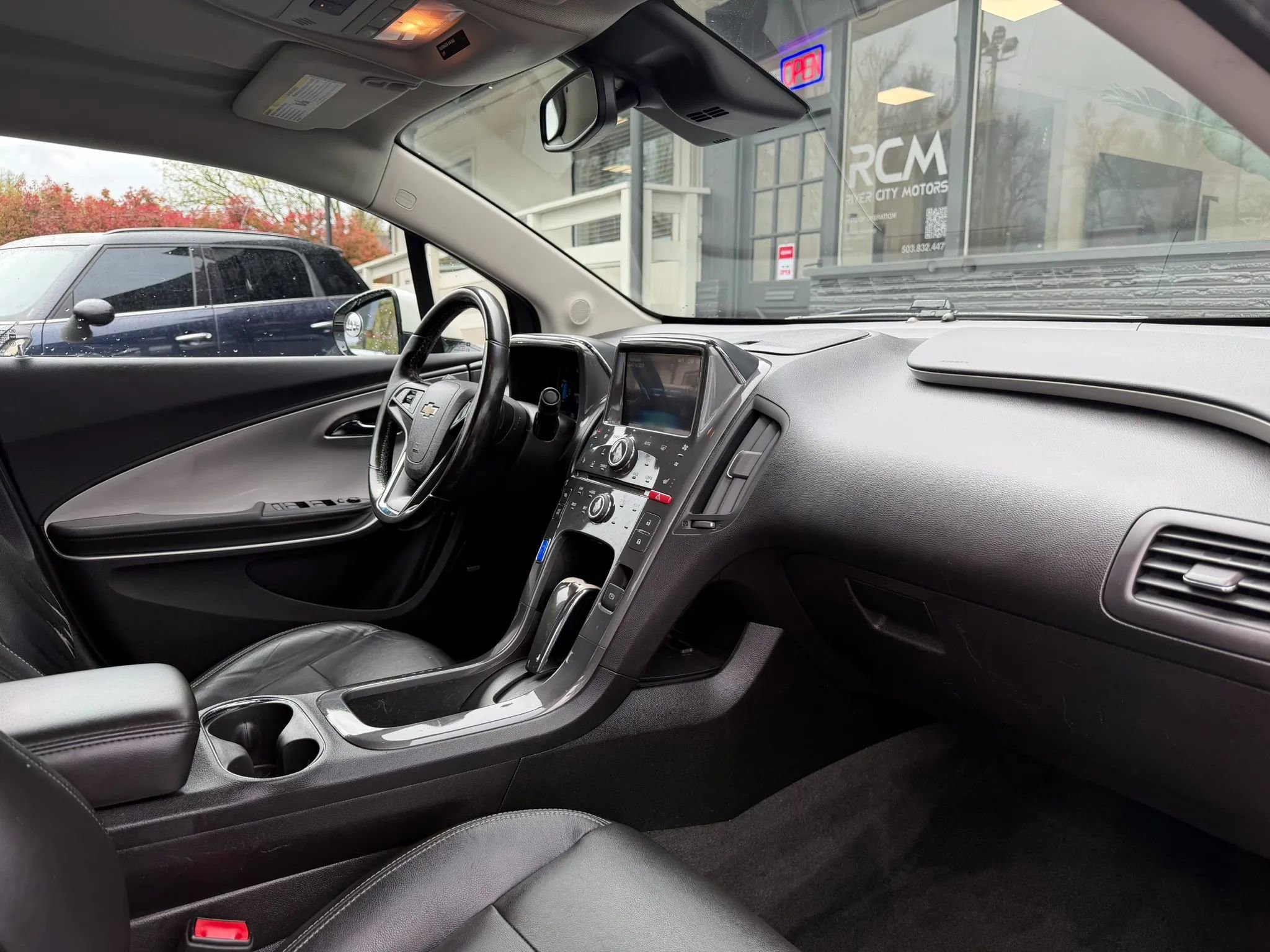 Used 2013 Chevrolet Volt Premium w/ Premium Trim Package image 19