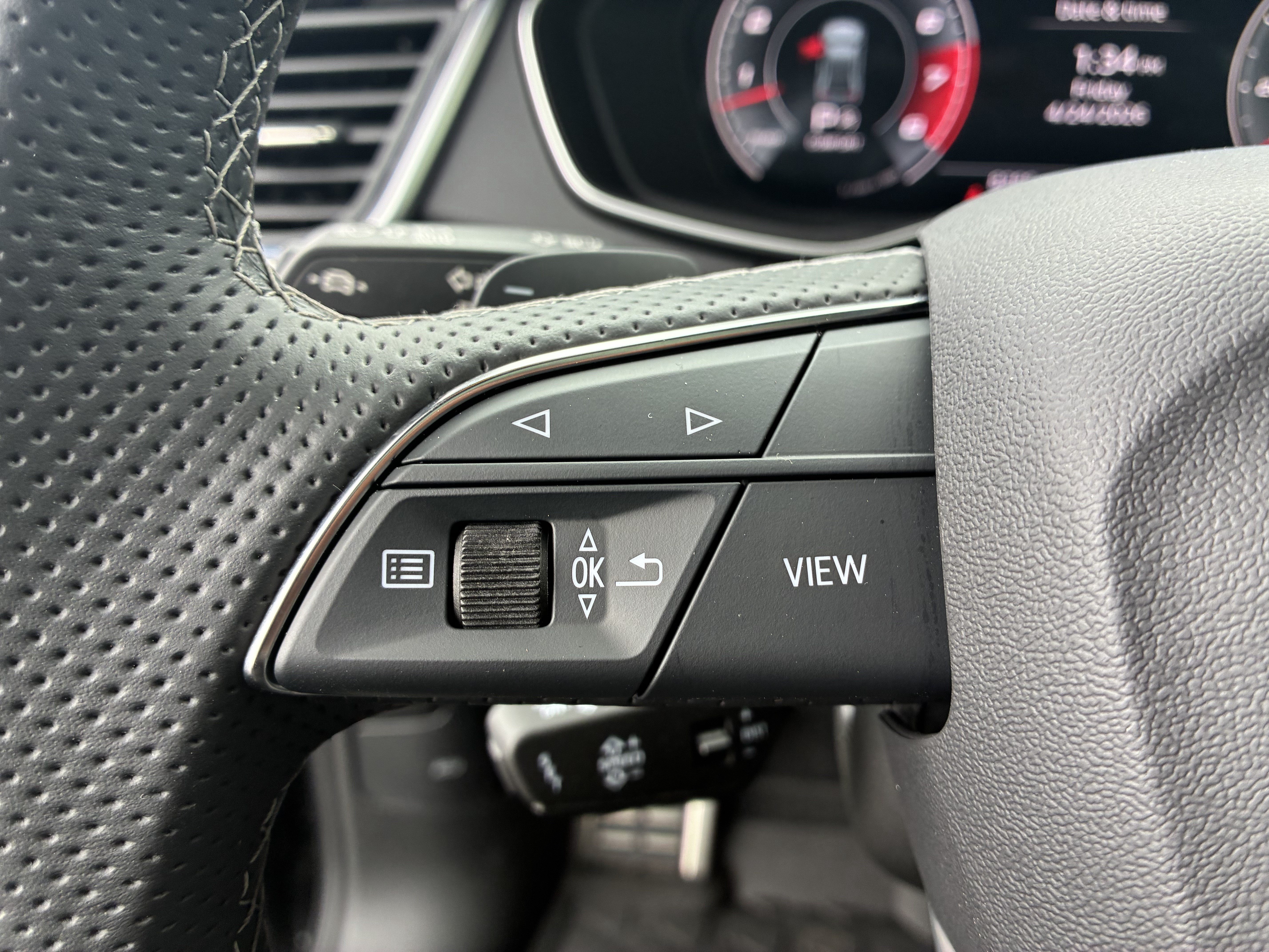 Used 2024 Audi SQ5 Premium Plus AWD/4WD image 31
