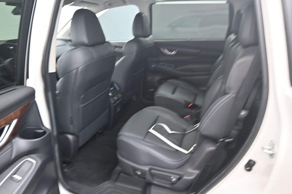Used 2023 Subaru Ascent Touring AWD/4WD image 16