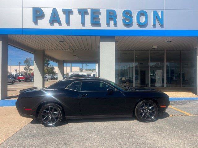 Used 2023 Dodge Challenger SXT w/ Blacktop Package RWD image 1