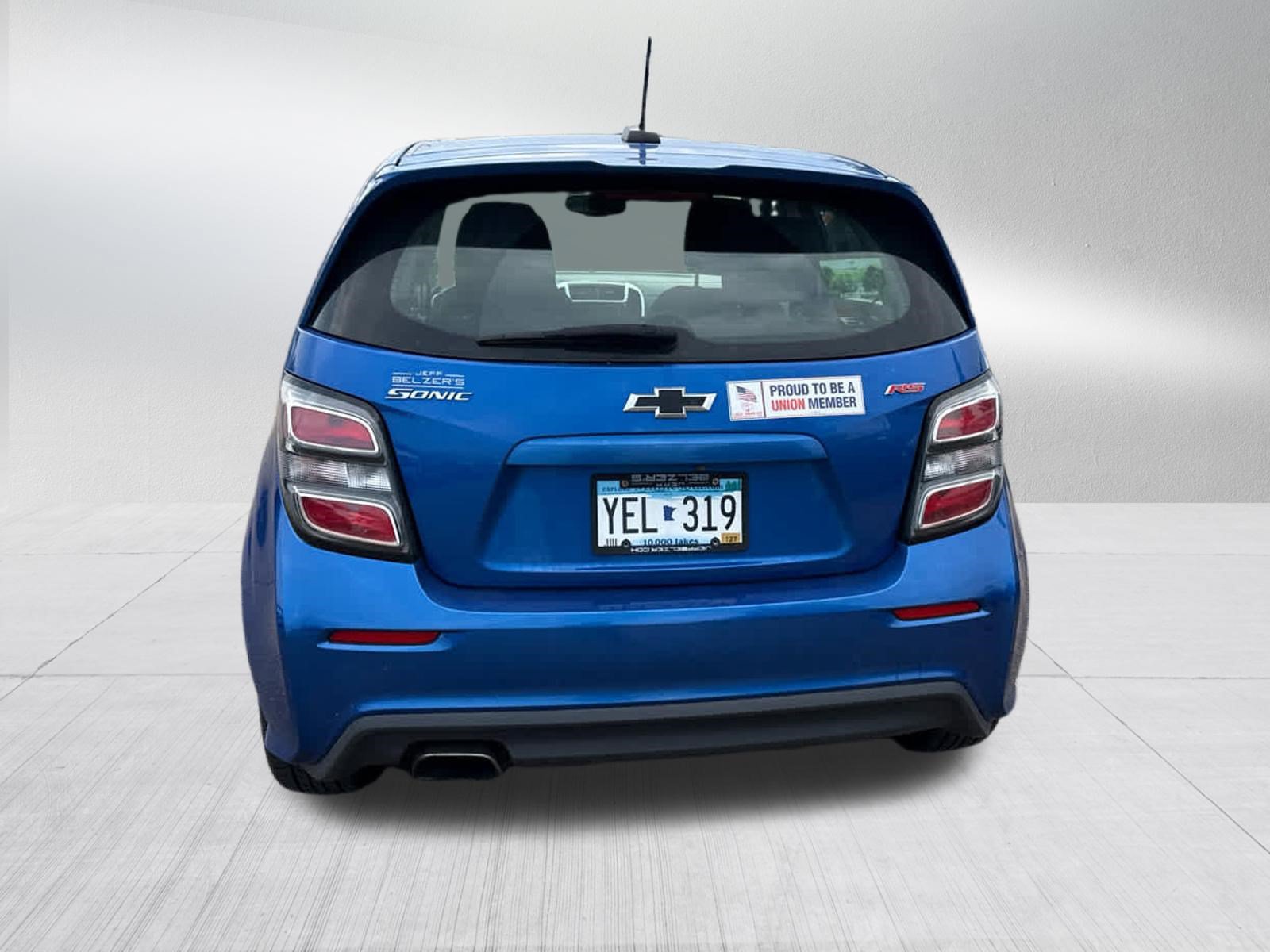 Used 2019 Chevrolet Sonic LT w/ Convenience Package FWD image 6