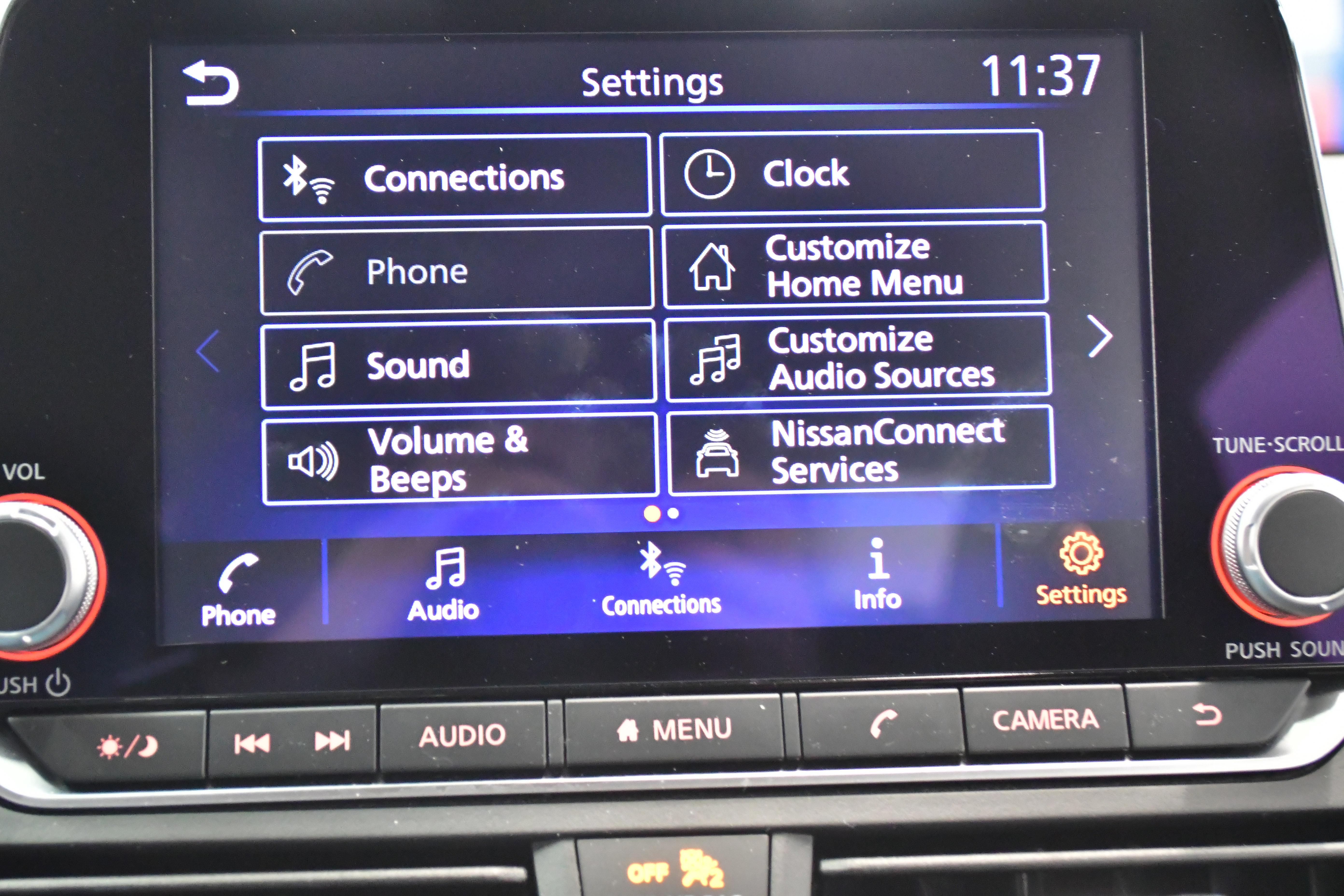 Used 2025 Nissan Altima 2.5 SV image 25