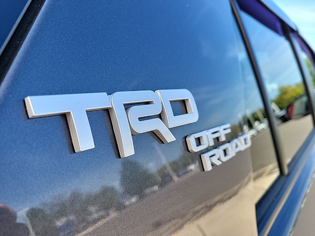 Used 2021 Toyota 4Runner TRD Off-Road Premium image 12
