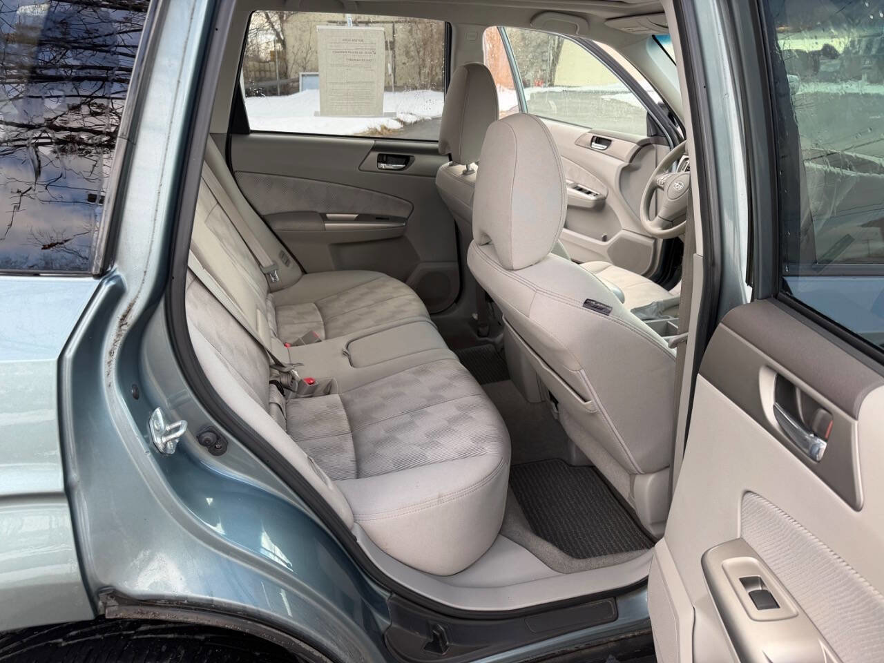 Used 2009 Subaru Forester 2.5X image 10