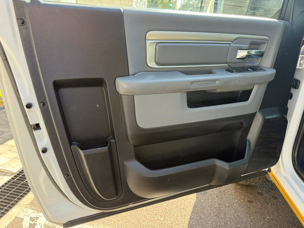 Used 2017 RAM 2500 Tradesman w/ Power & Remote Entry Group image 20