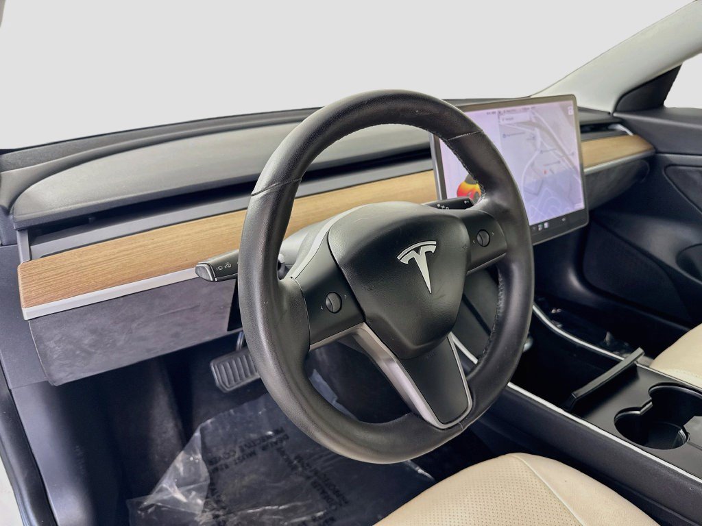 Used 2020 Tesla Model 3 Standard Range Plus RWD image 20