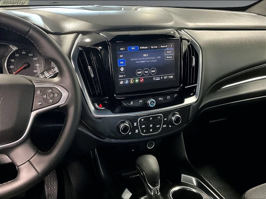Used 2023 Chevrolet Traverse LT w/ Rear Camera Mirror Package AWD/4WD image 19
