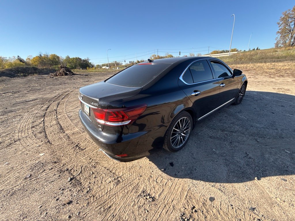 Used 2013 Lexus LS 460 AWD w/ F-Sport Pkg image 24