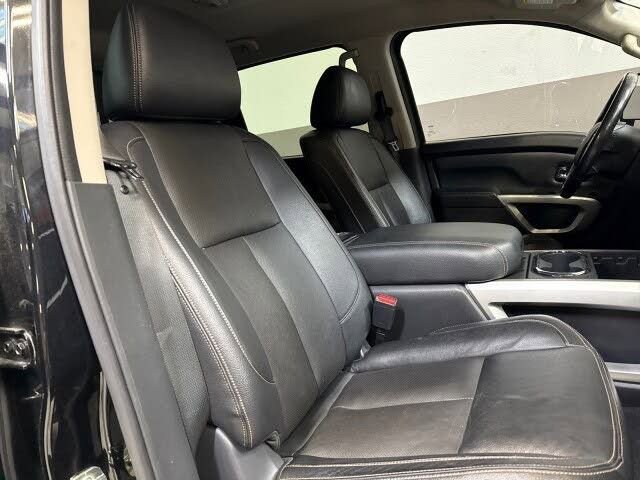 Used 2018 Nissan Titan SL w/ Chrome Package AWD/4WD image 56