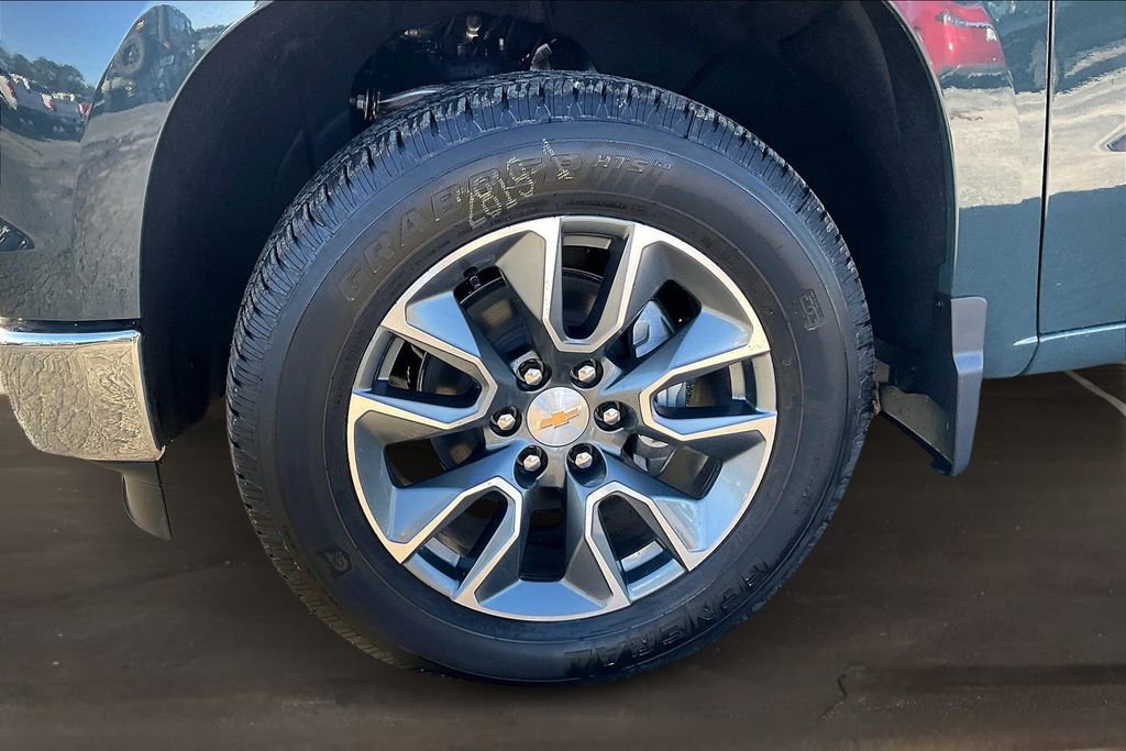 New 2026 Chevrolet Silverado 1500 LT image 13