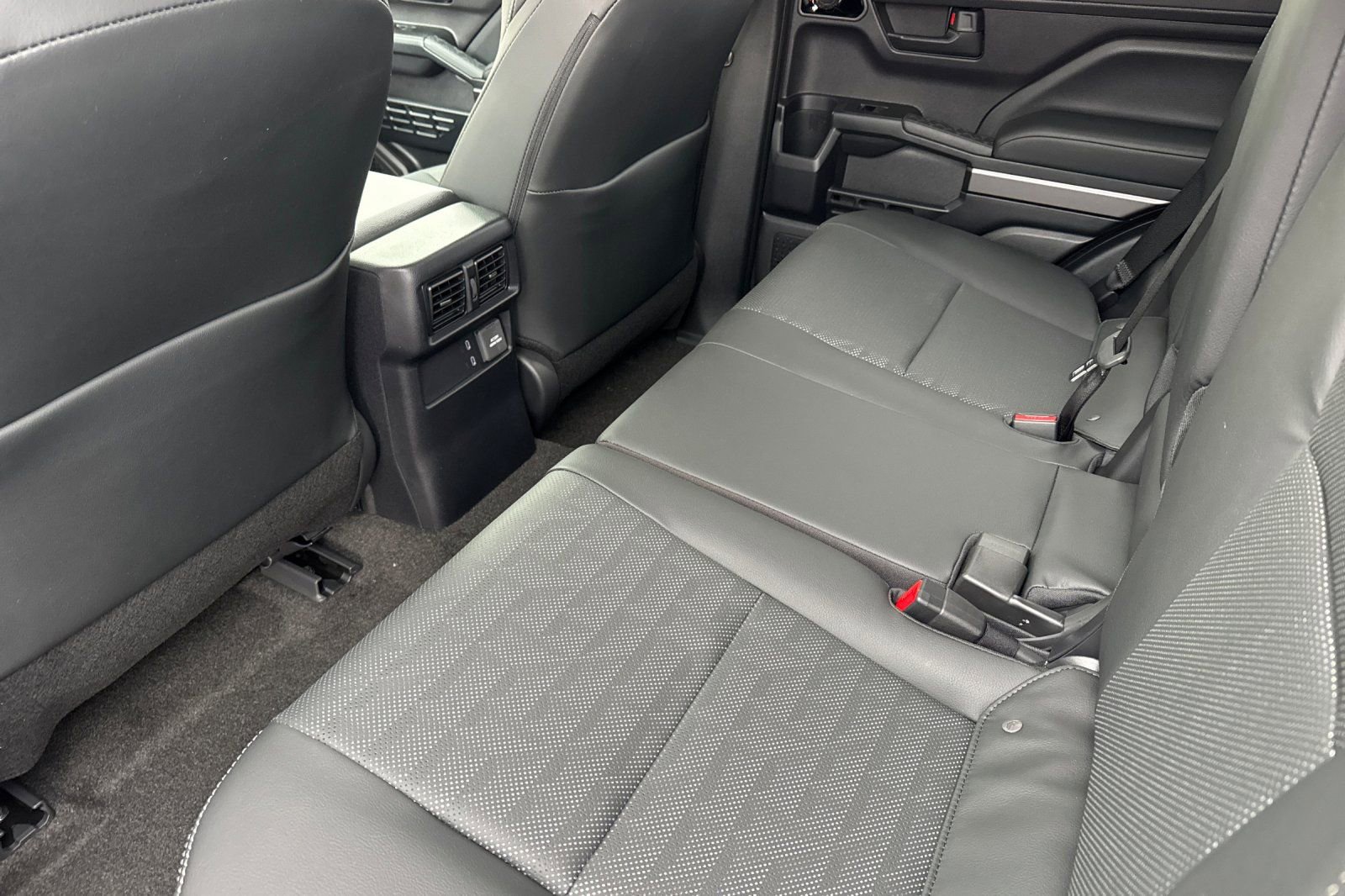 New 2026 Toyota 4Runner TRD Off-Road Premium AWD/4WD image 5