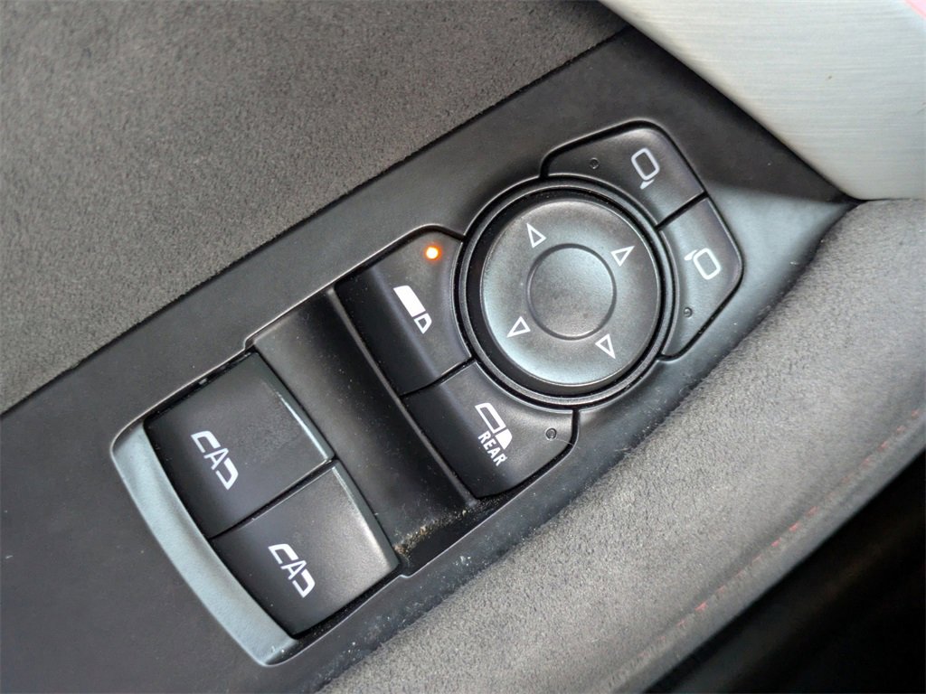 Used 2021 Chevrolet Camaro ZL1 image 24