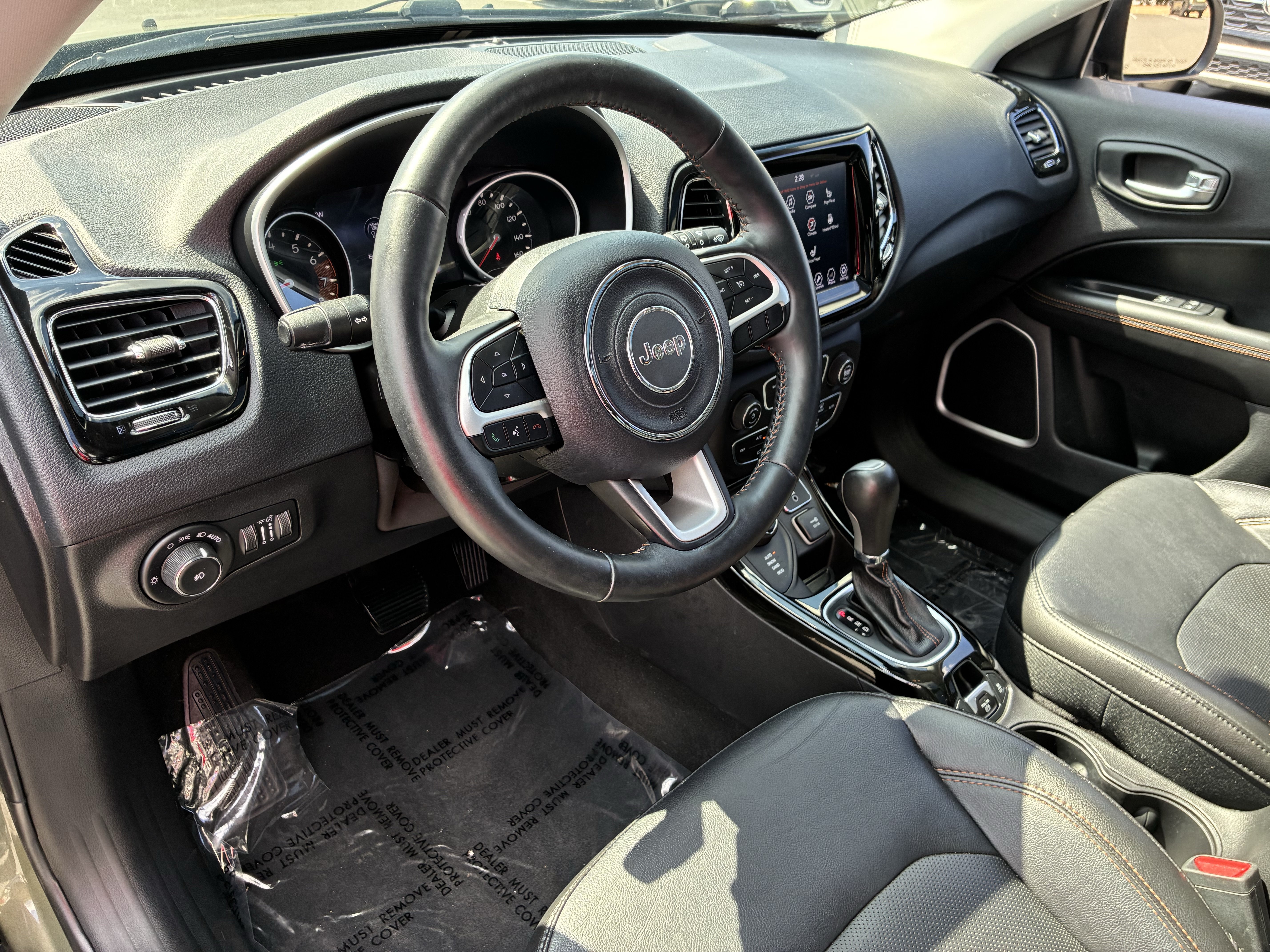 Used 2018 Jeep Compass Limited AWD/4WD image 23