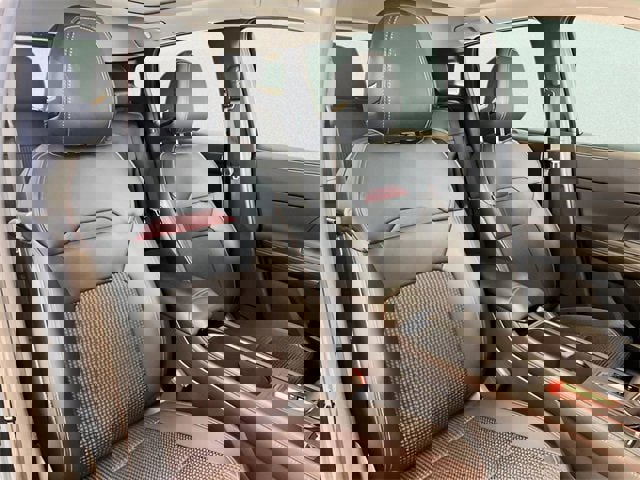 Used 2025 Nissan Kicks SR w/ SR Premium Package image 9