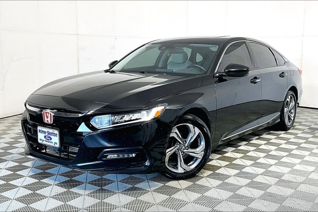 Used 2018 Honda Accord EX image 2